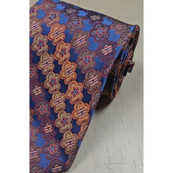 Fusion Handmade Neckwear 100% Silk Necktie Tie Overall Geometric Pattern Blue - Picture 5 of 5